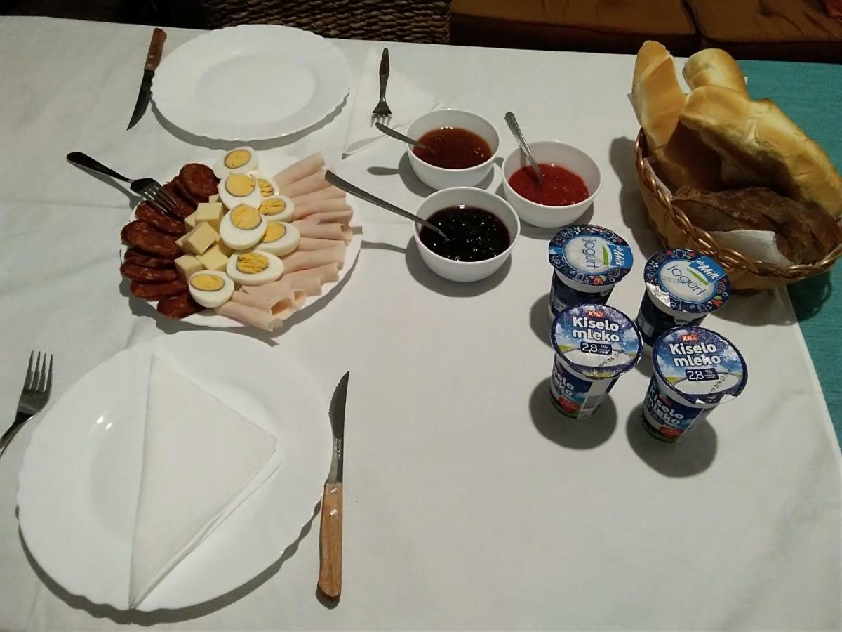松博尔 Citadela酒店 外观 照片